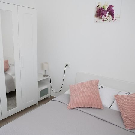 Apartments Solta Rogač 외부 사진