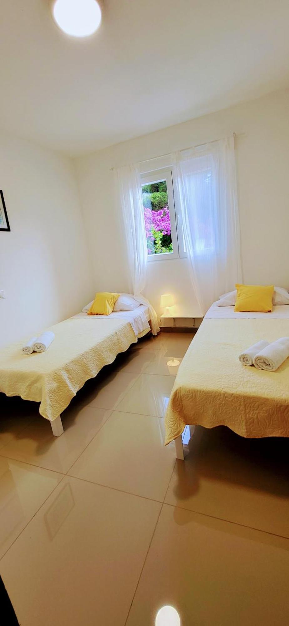 Apartments Solta Rogač 외부 사진
