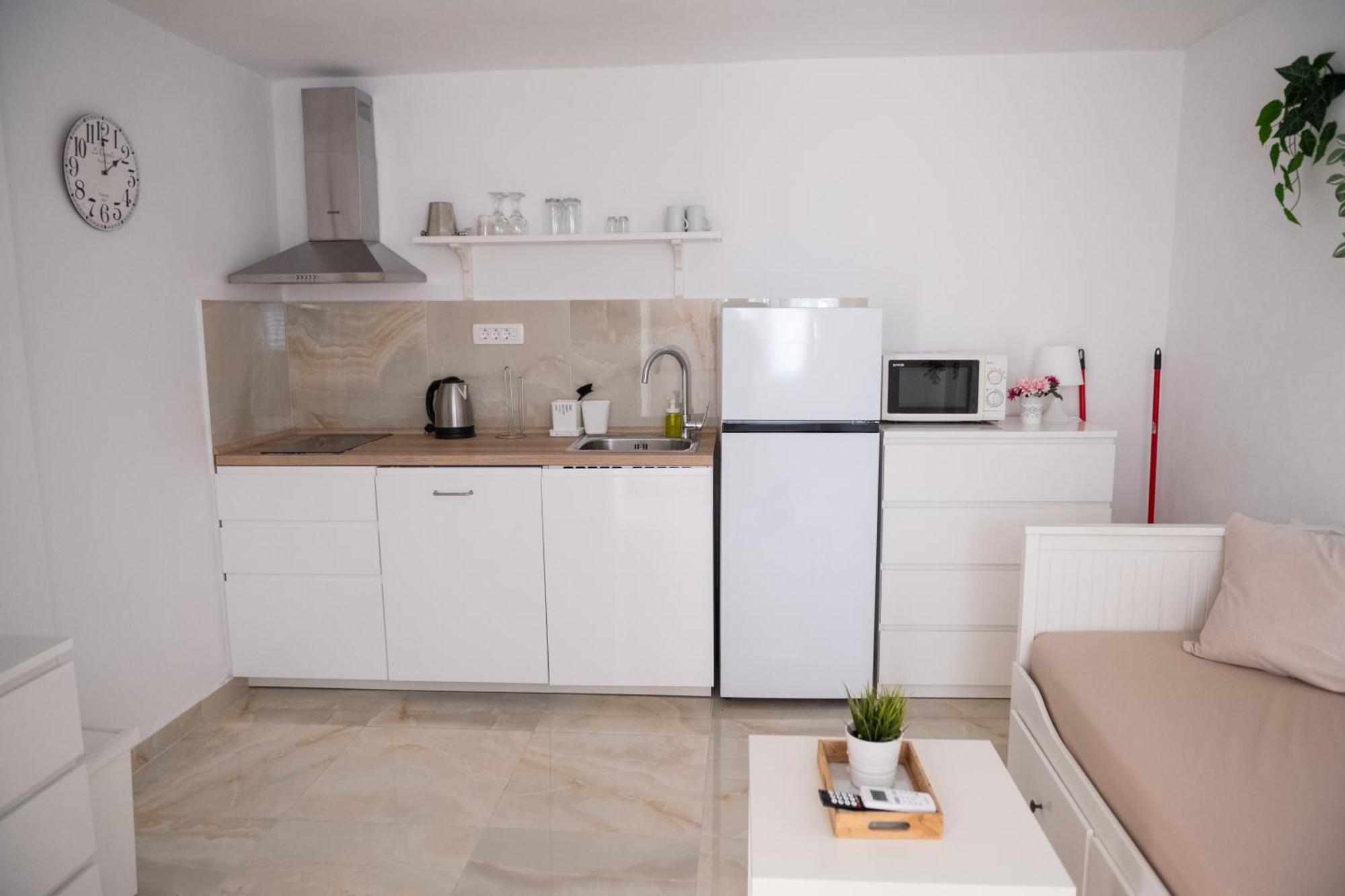 Apartments Solta Rogač 외부 사진