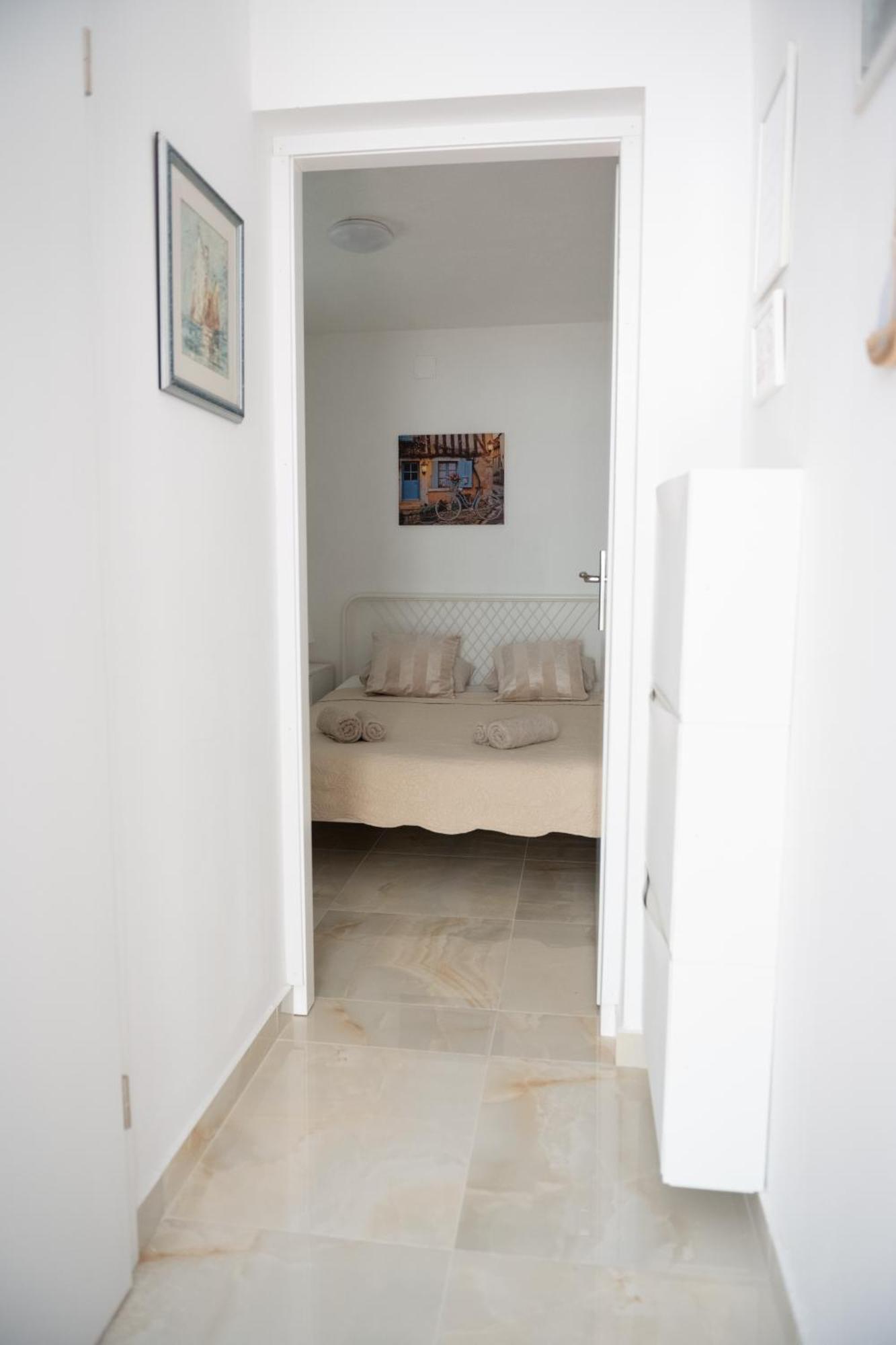 Apartments Solta Rogač 외부 사진